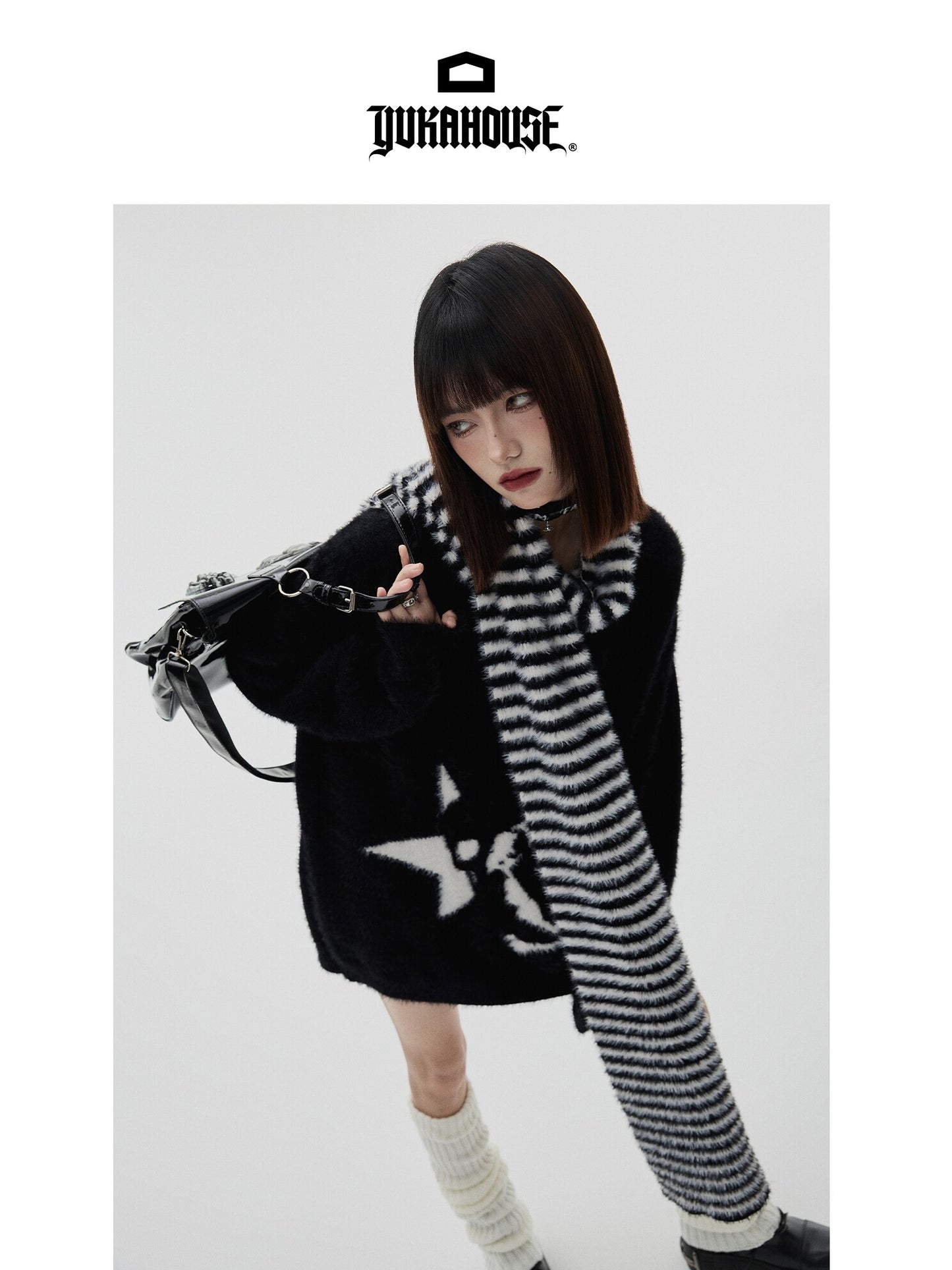 Mohair Skull Pattern Oversize V-Neck Knit Cardigan & Striped Scarf NA8905