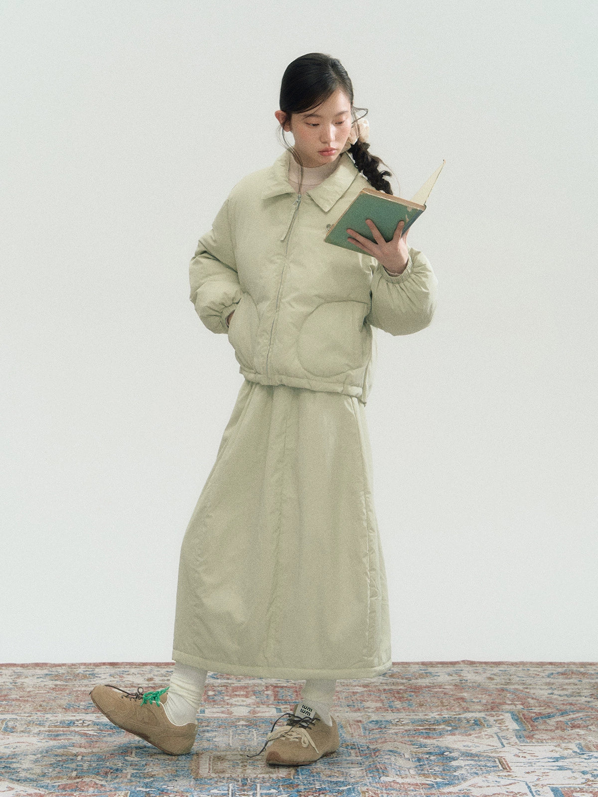 Drawstring Short Puffer Jacket & Pleated Skirt Setup NA7028