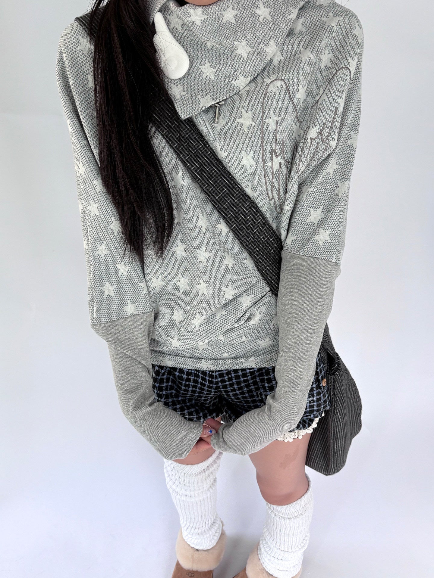 Star Print Asymmetrical High-Neck Long Sleeve T-Shirt NA9267