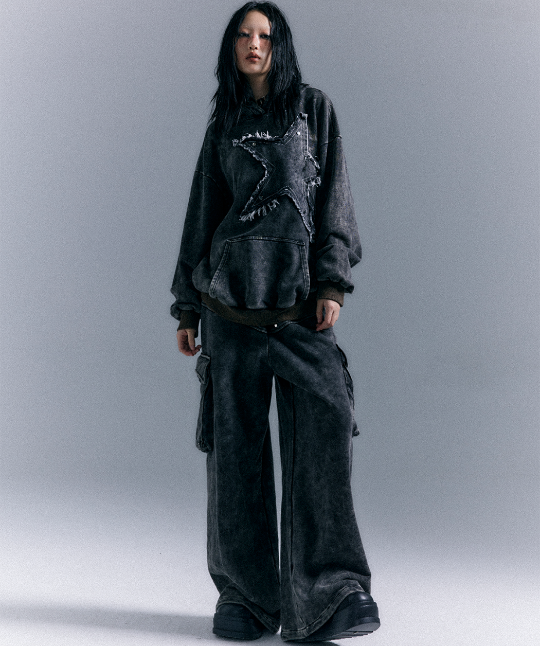 Studs Star Wash Pullover Hoodie NA8191