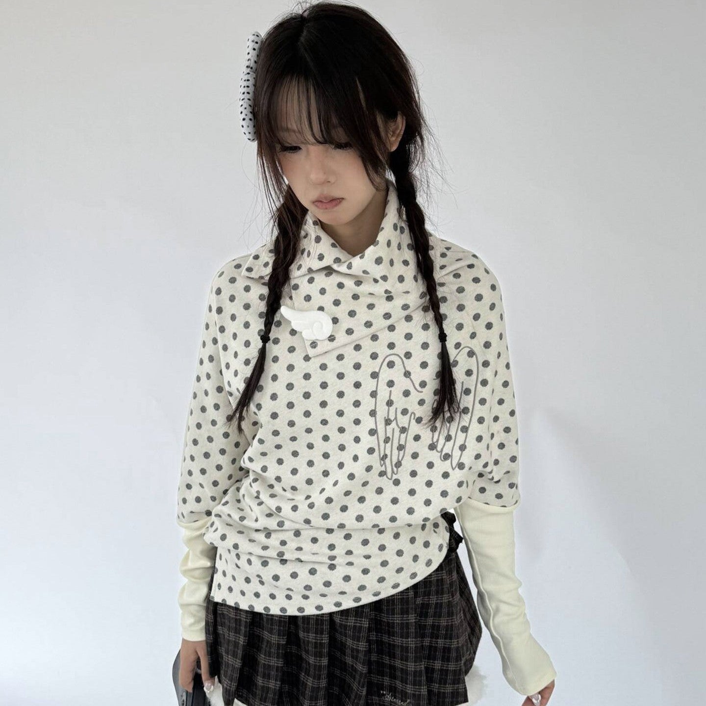 Asymmetric Polka Dot Fitted Long Sleeve T-Shirt NA9293