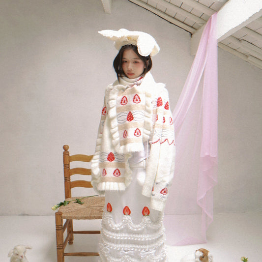 Strawberry Cake Jacquard Scarf NA8297