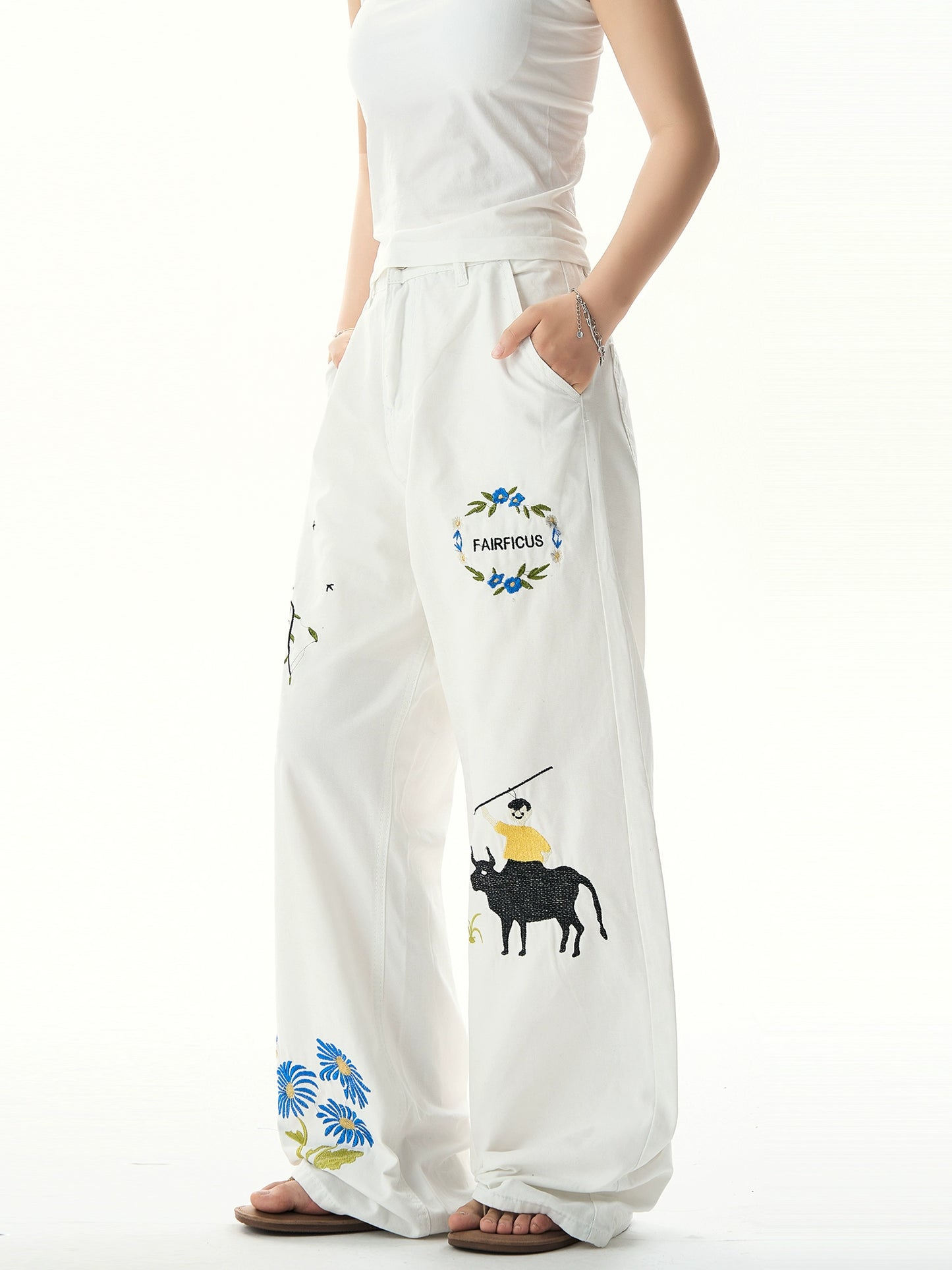 Embroidery Design Wide-Leg Straight Denim Jeans NA3185