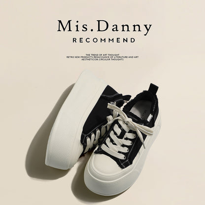 Canvas Platform Sneakers NA8668