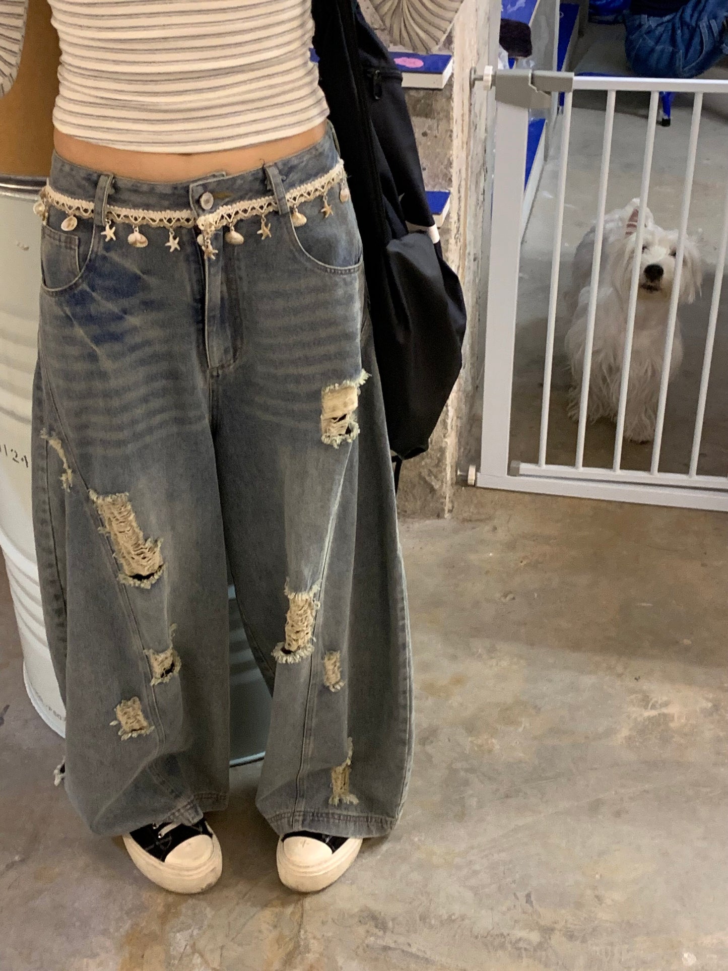Washed Damage Wide Leg Shell Decoration Denim Jeans NA9258