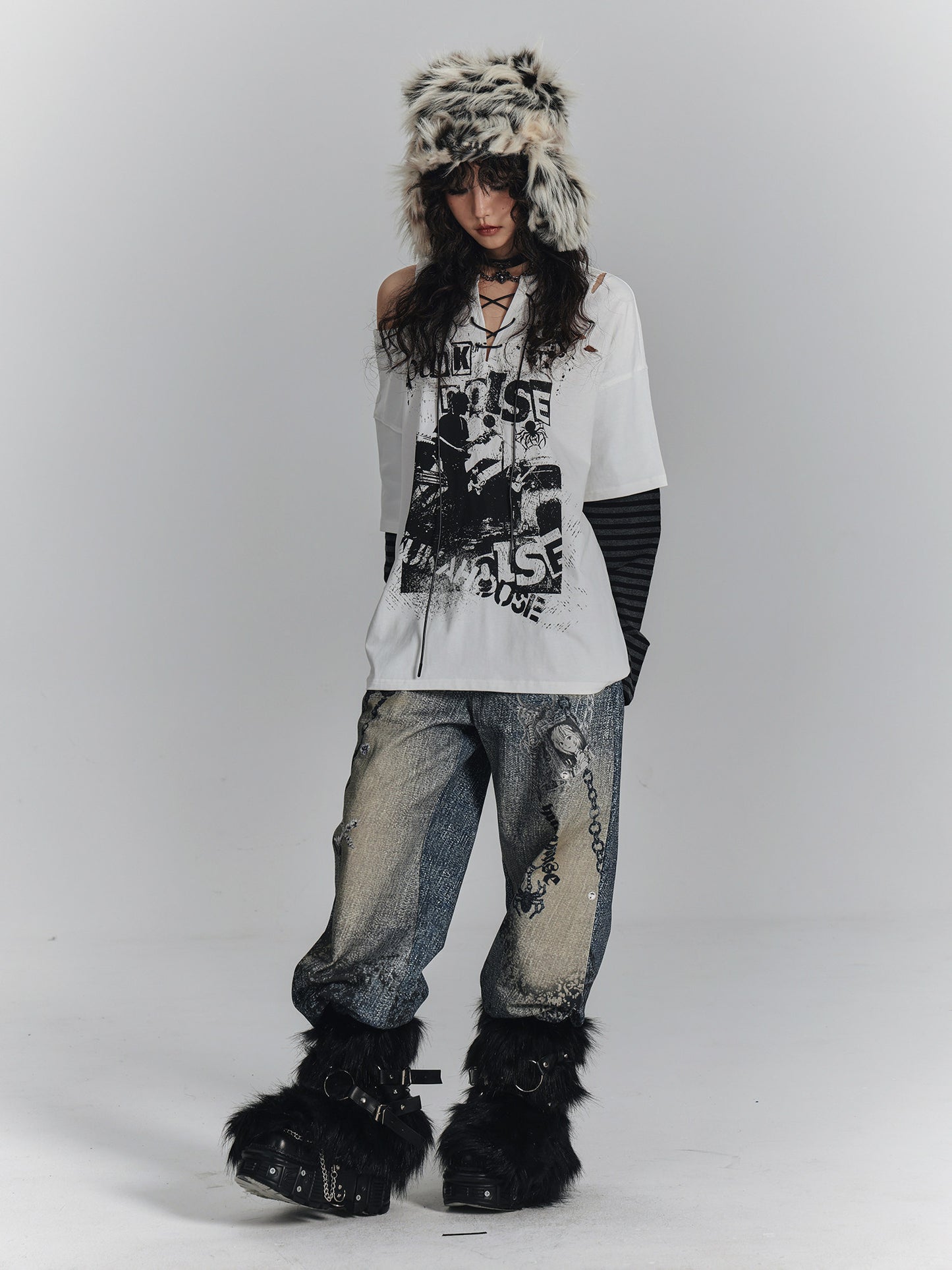 Chain Design Wide Leg Straight Denim Jeans NA8896