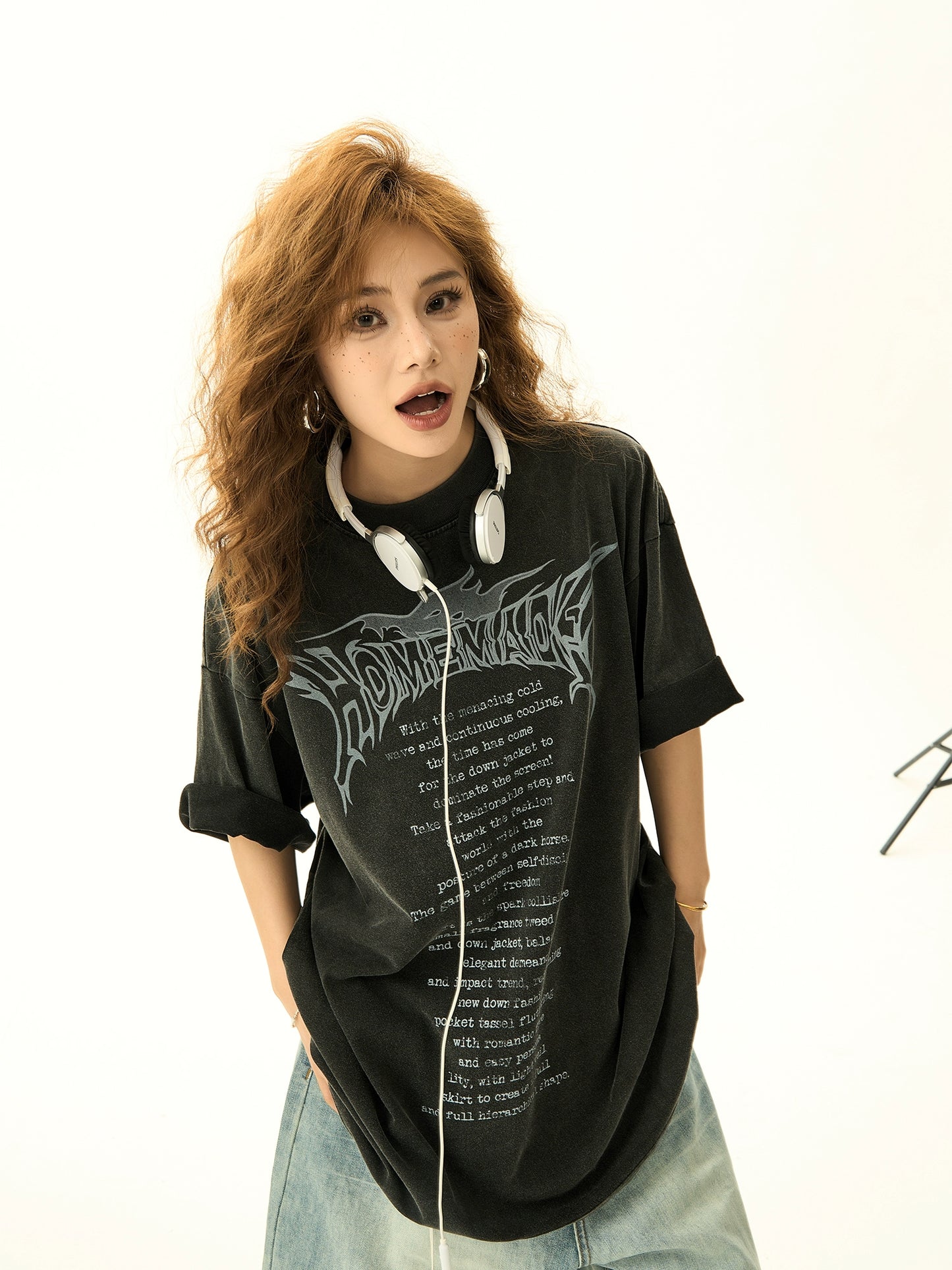 Washed Graffiti Print Oversize Short Sleeve T-shirt NA3163