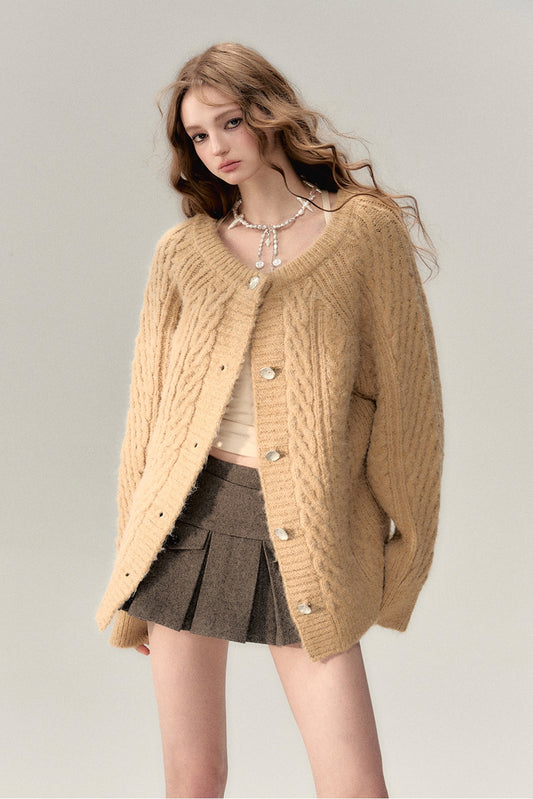 Twists Pattern Reversible V-neck Knit Cardigan NA4897