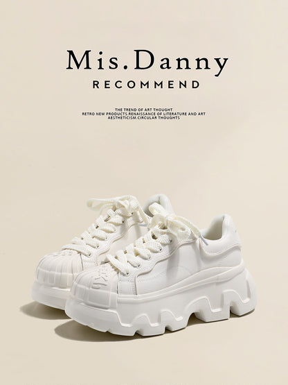 Platform Low-Top Sneakers NA8722