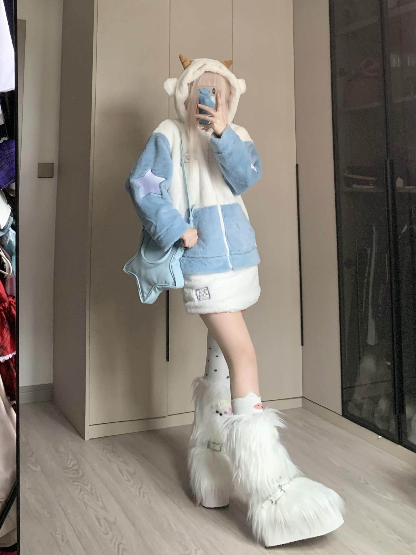 Y2K Fake Fur Platform Boots NA8481