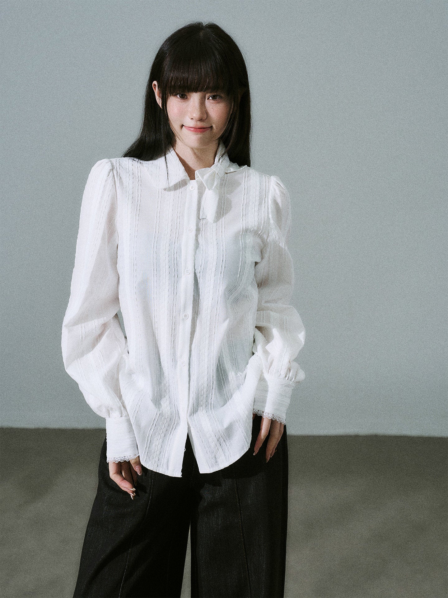 Bow Tie Collar Pleats Detail Blouse NA8859