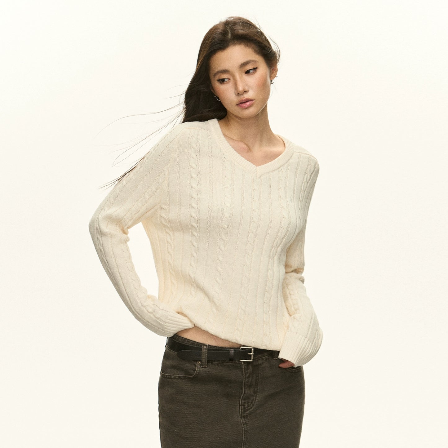 Oversize V-neck Knit Sweater NA5285