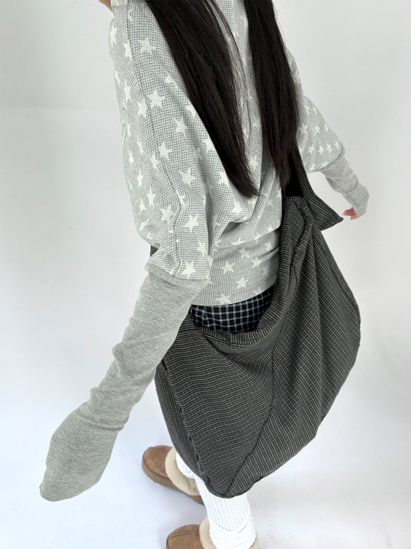 Star Print Asymmetrical High-Neck Long Sleeve T-Shirt NA9267