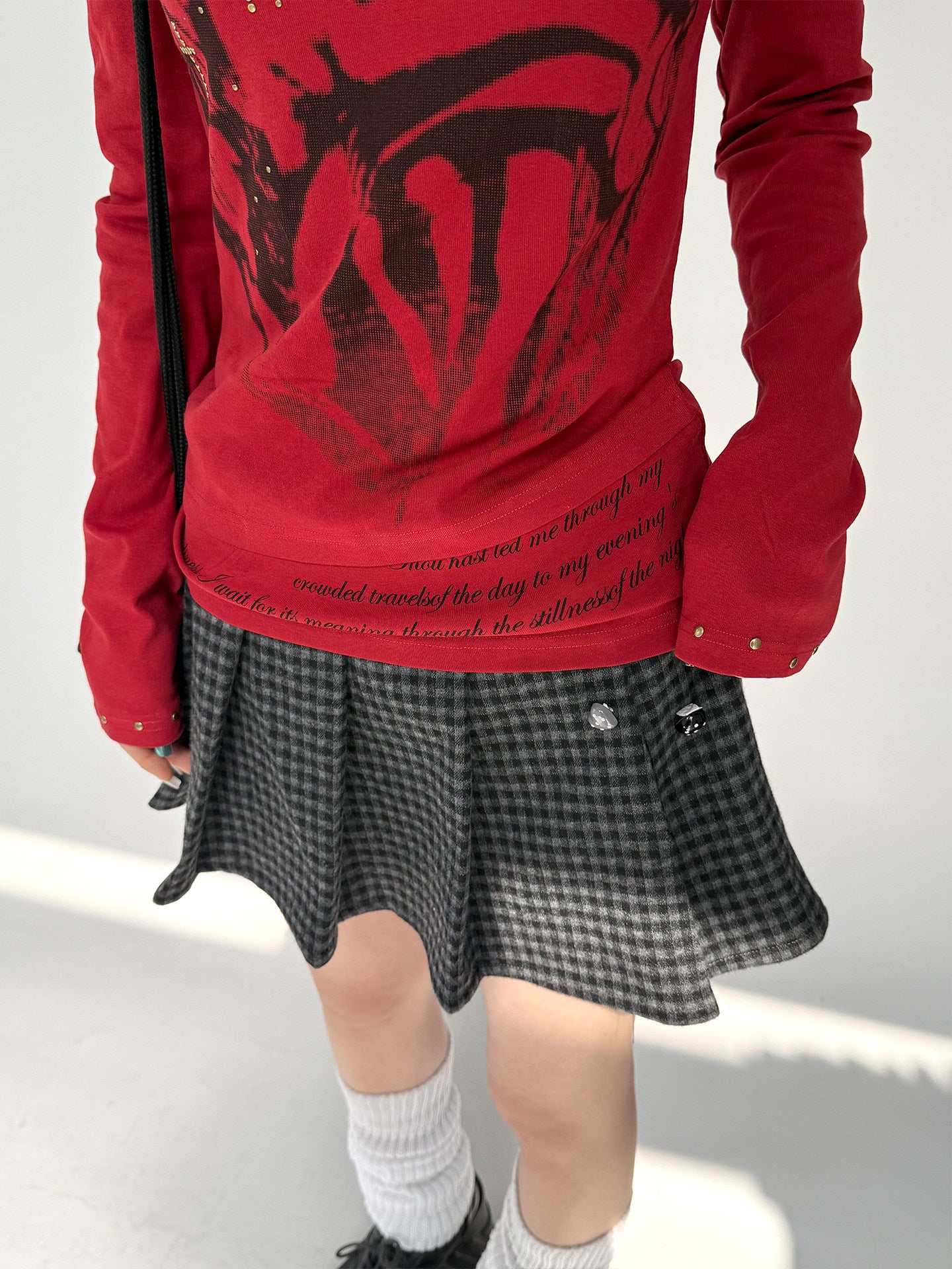 Cross Print Rivet Long Sleeve T-Shirt NA9288