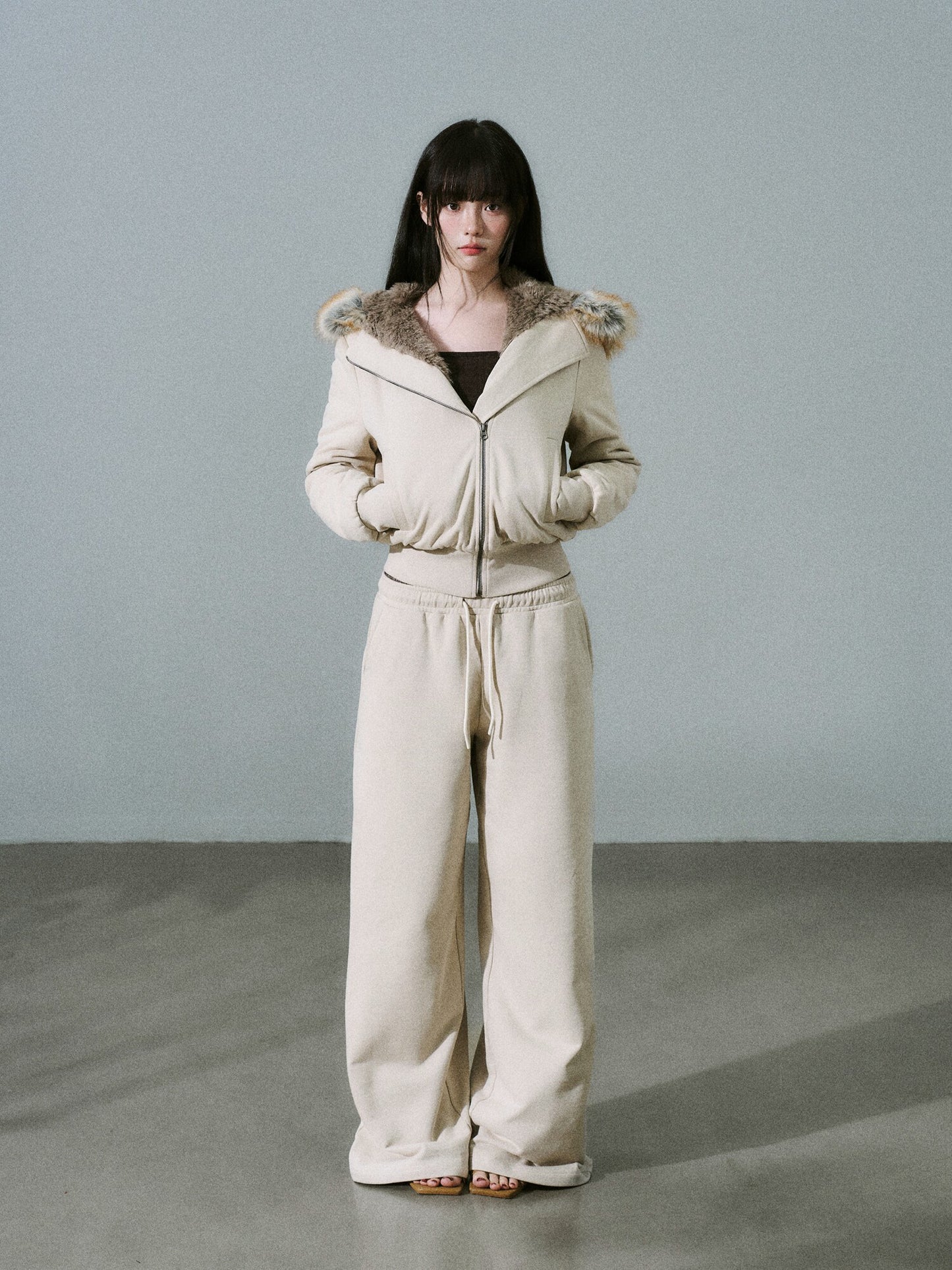 Fake Fur Hooded Zip-Up Jacket & Seatpants Setup NA8846
