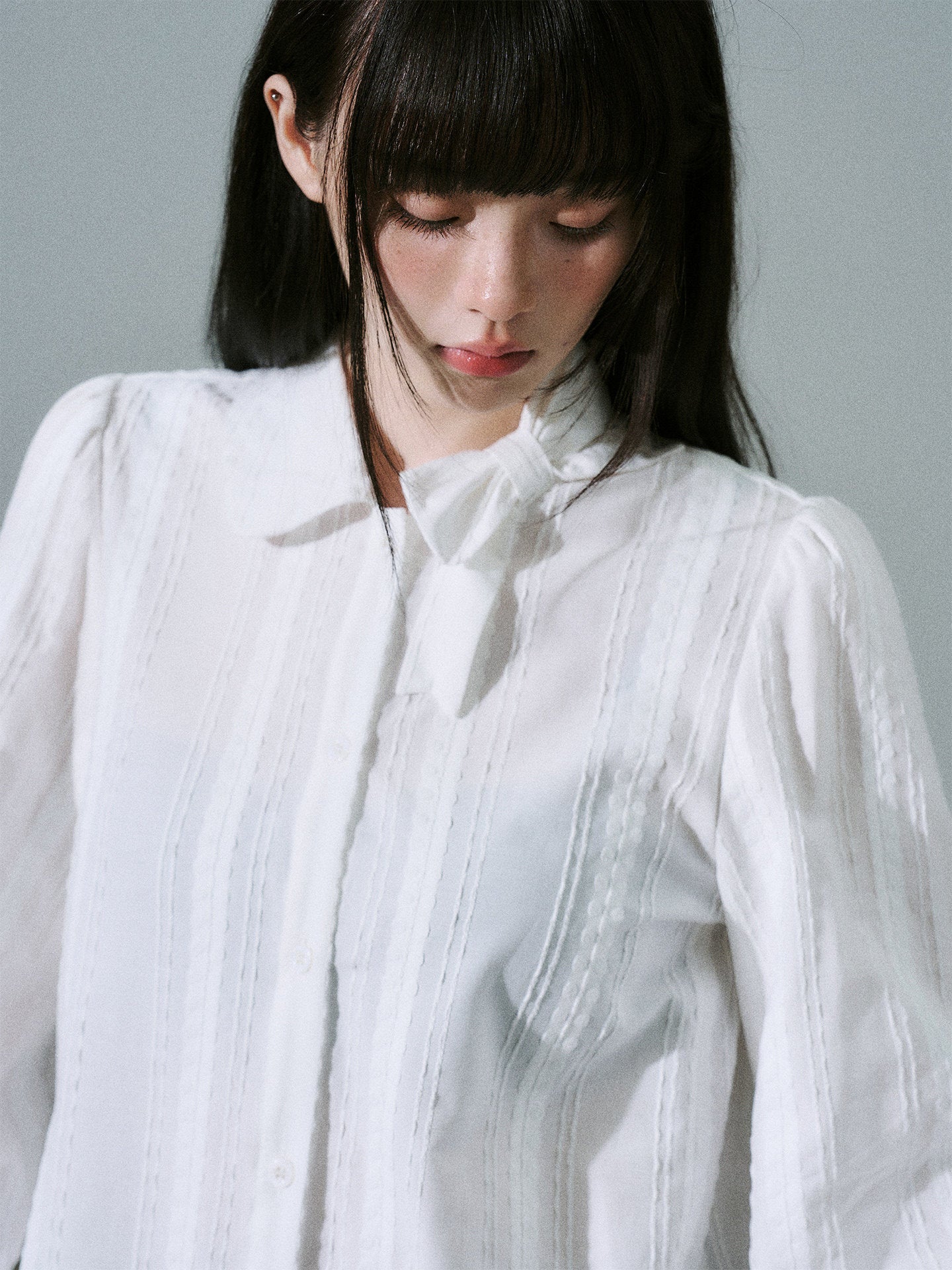 Bow Tie Collar Pleats Detail Blouse NA8859