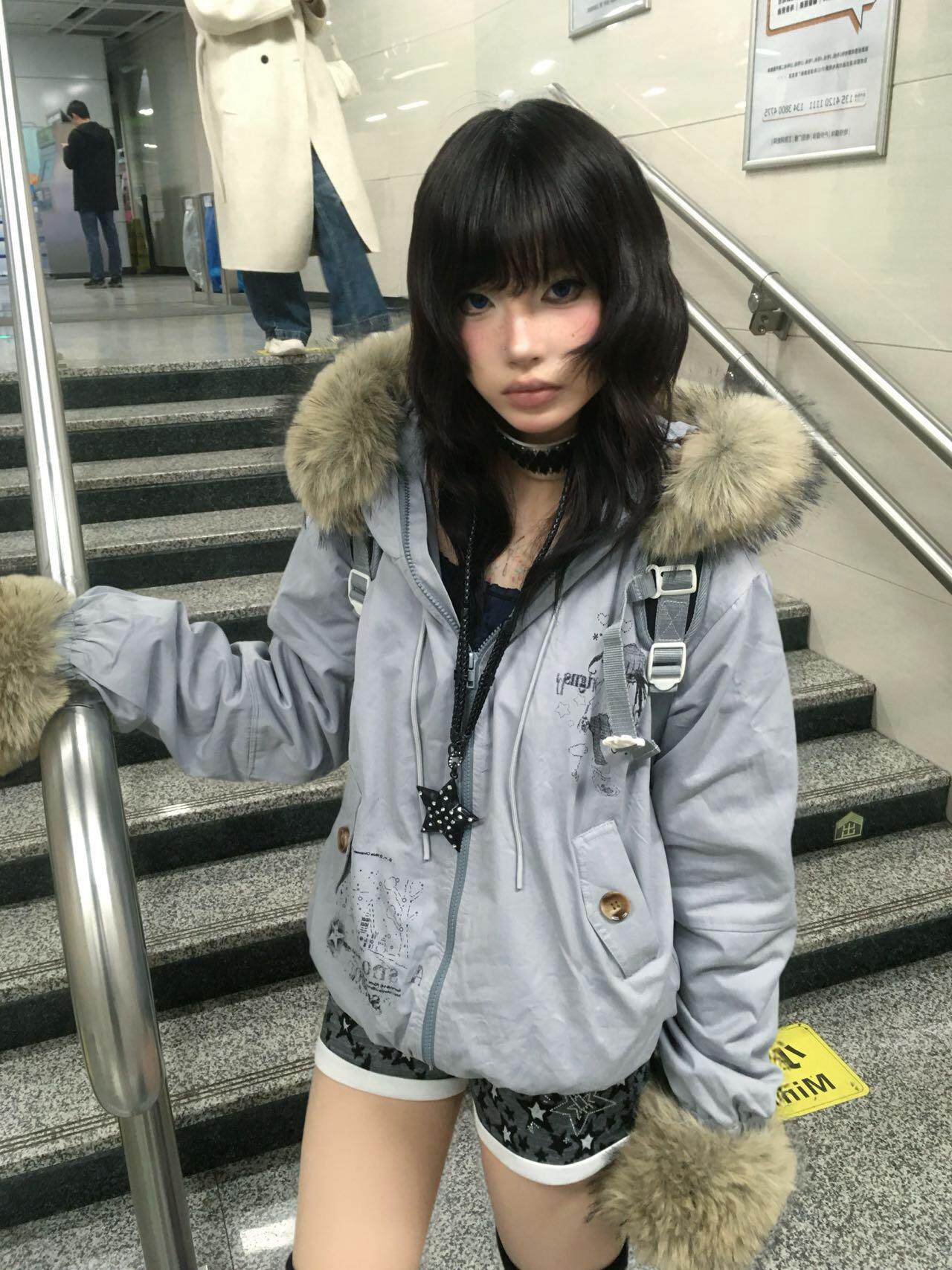 Fake Fur Trim Graphic Print Oversize Hooded Jacket NA9292