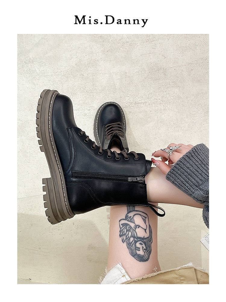 Fake Fur-Lined Lace-Up Boots NA8665