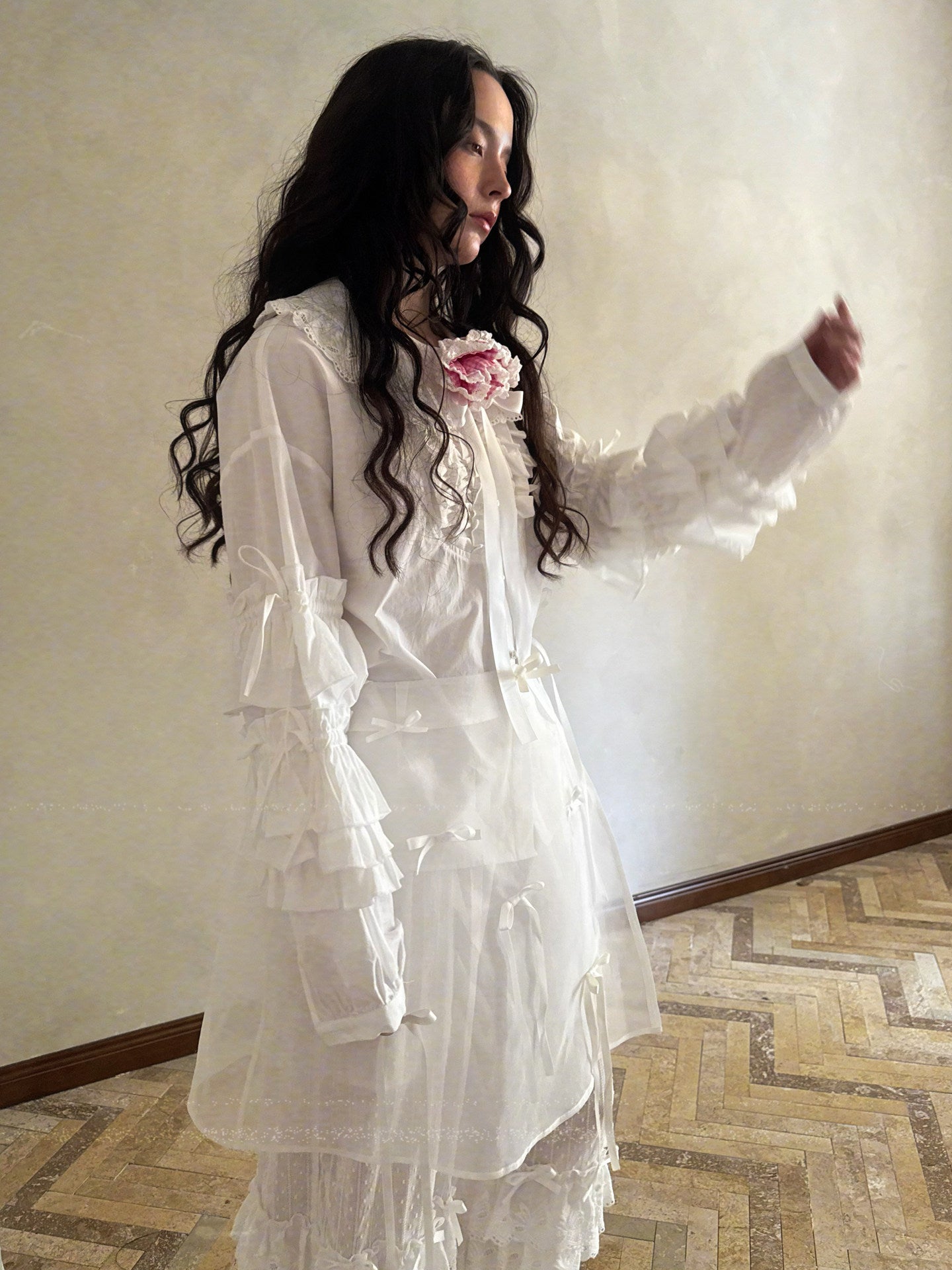 Patchwork Lace Ruffle Long Sleeve Blouse NA8287