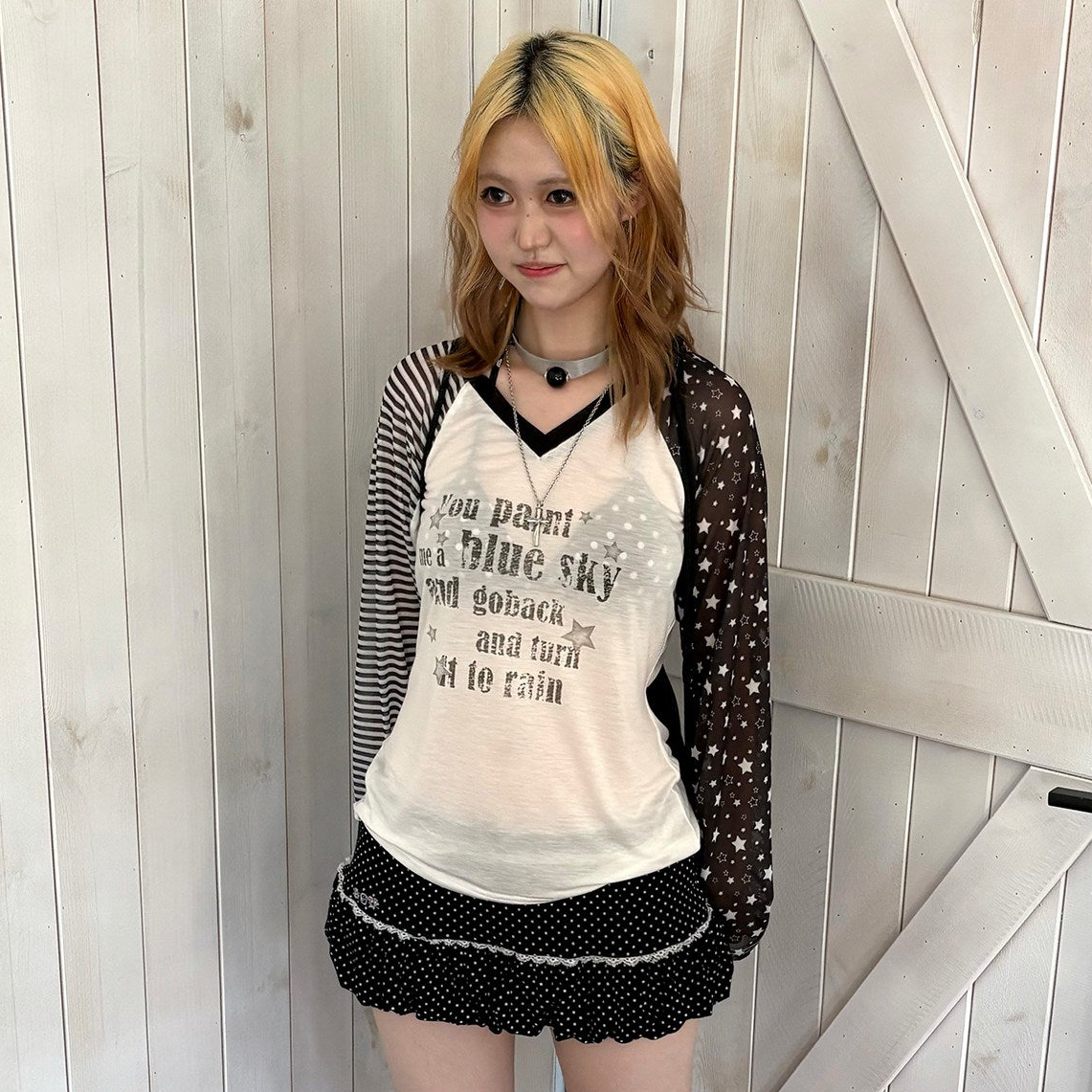 Star Contrast V-Neck Long Sleeve T-Shirt NA9273