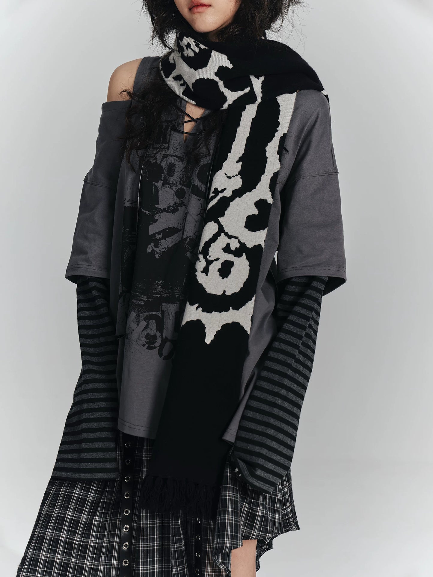 NA8917 YUKAHOUSE original punk warm scarf subculture dark sweet cool scarf atmosphere sense versatile for men and women NA8917