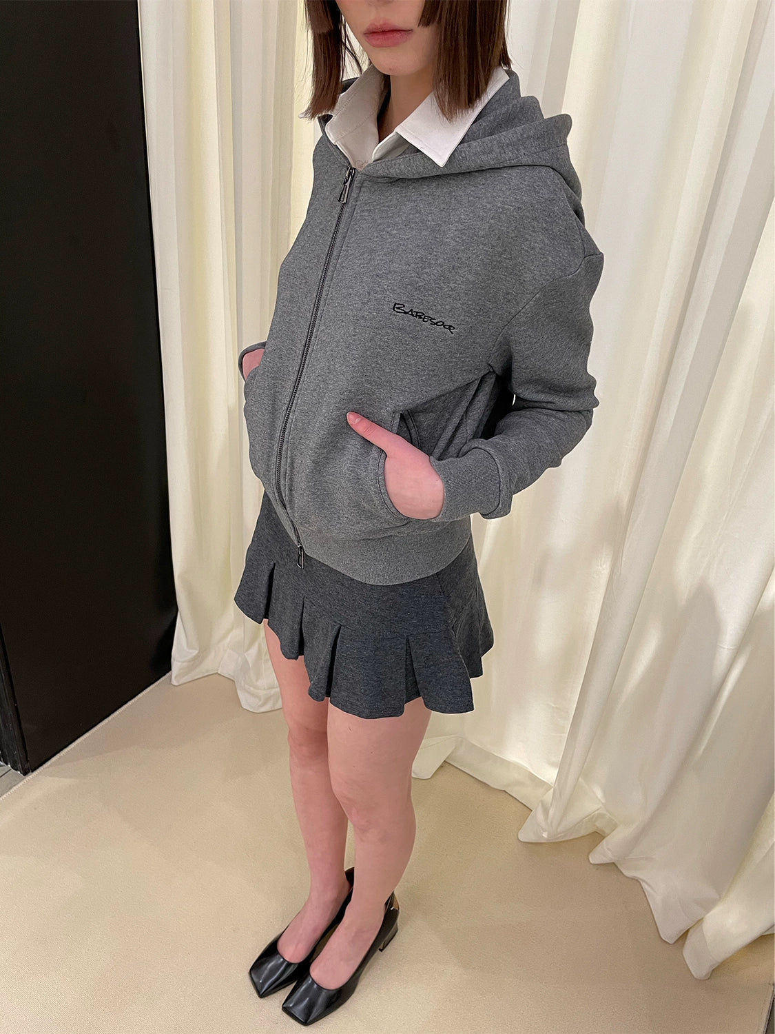 Zipper Hoodie & Pleated Short Skirt NA5991