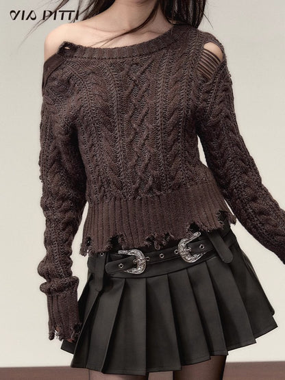 Round Neck Damaged Knit Sweater NA4792