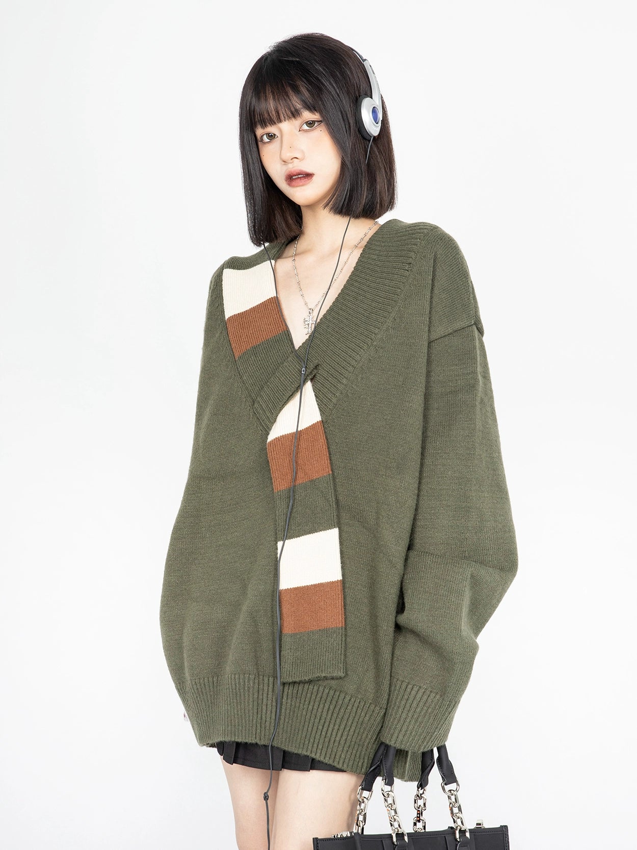 Striped Fake Scarf Oversize V-neck Knit Sweater NA2570