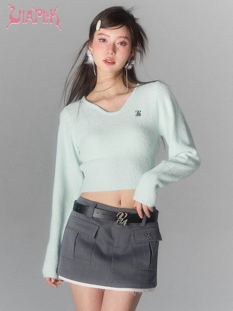 V-neck Slim Fit Knit Sweater NA4848