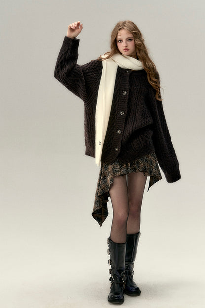 Twists Pattern Reversible V-neck Knit Cardigan NA4897