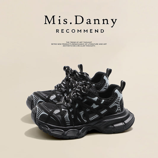 Mesh Slip-On Sport Shoes NA8650