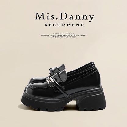 Round Toe Platform Heeled Shoes NA8779