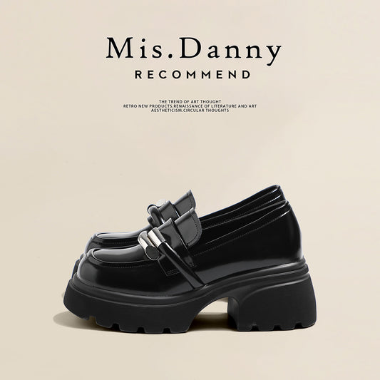 Round Toe Platform Heeled Shoes NA8779