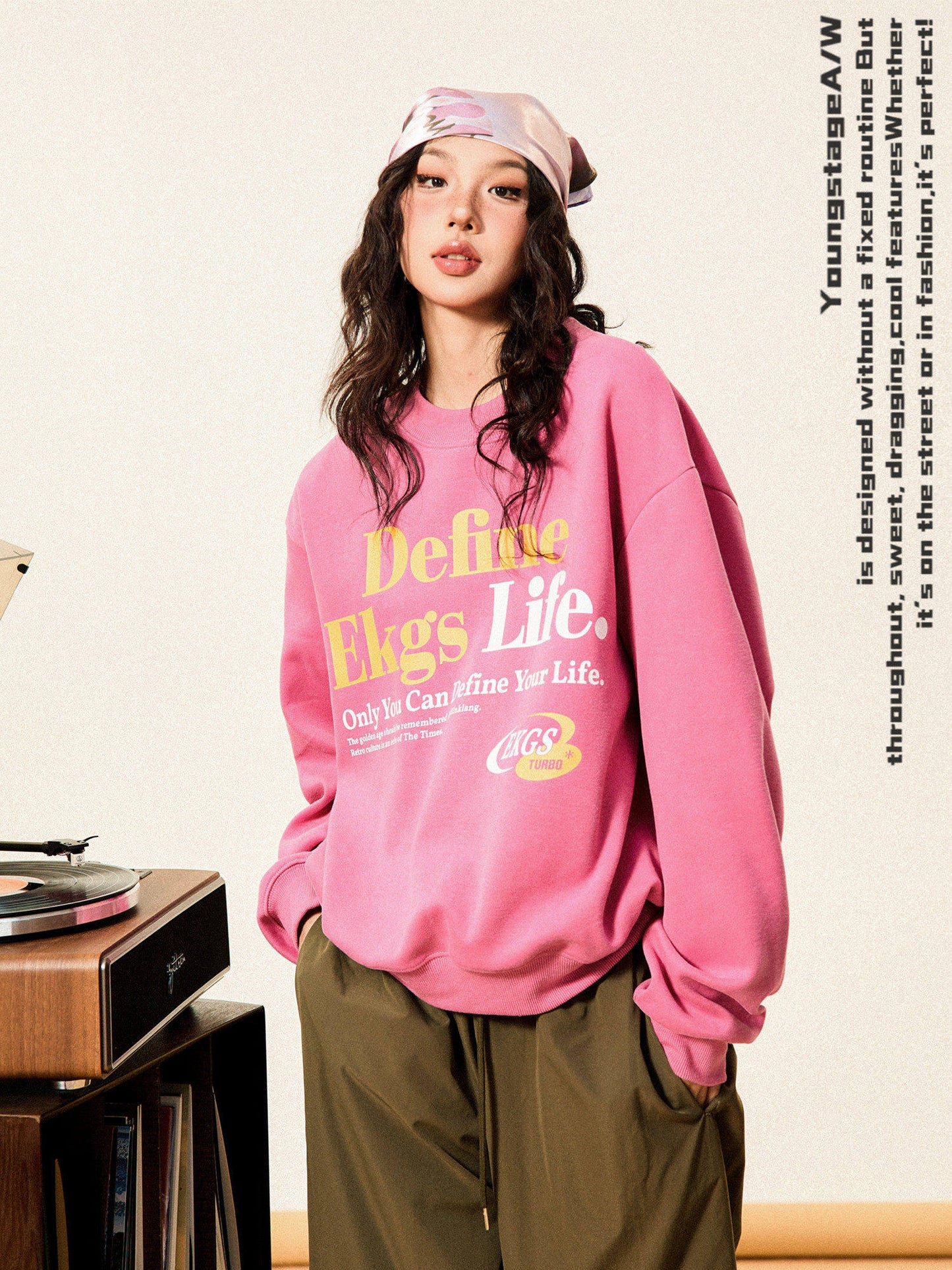Oversize Graphic Sweatshirt NA9398