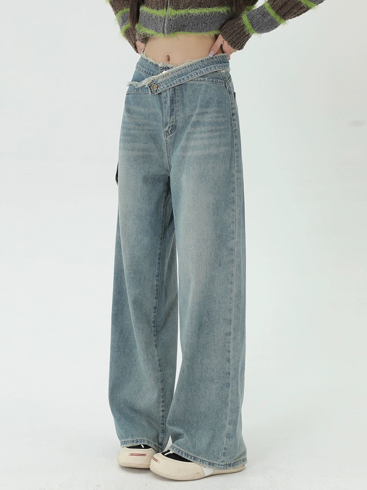 Asymmetrical Waistband Wide-Leg Straight Denim Jeans NA3310