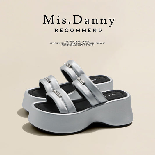 Metal Buckle Platform Thick Sole Sandals NA8740