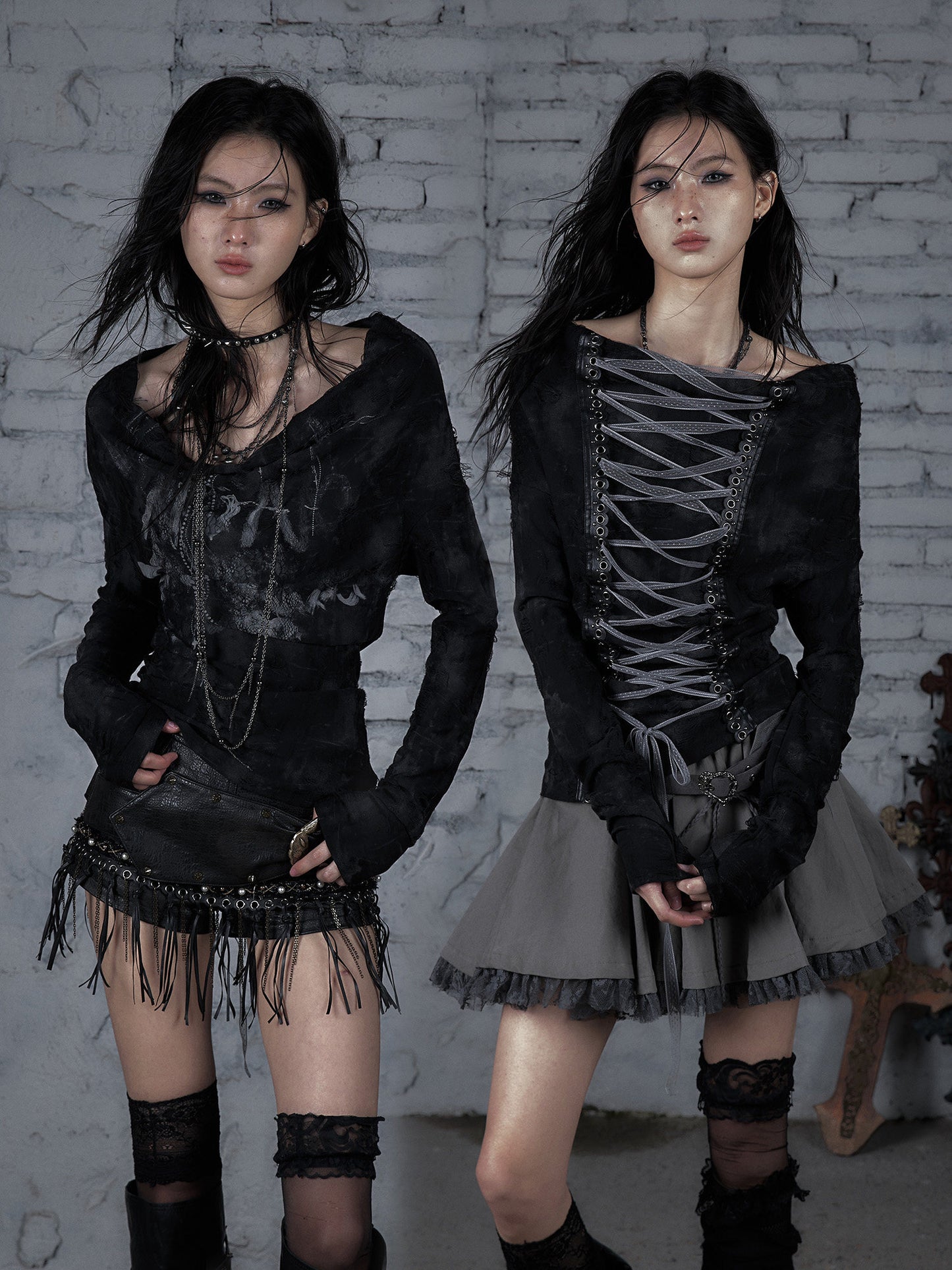 Off-Shoulder Print Slim Fit Long Sleeve T-Shirt NA9014