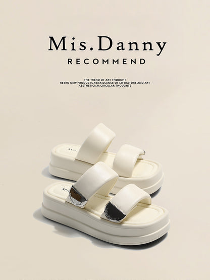 One-Strap Thick-Sole Platform Sandals NA8705