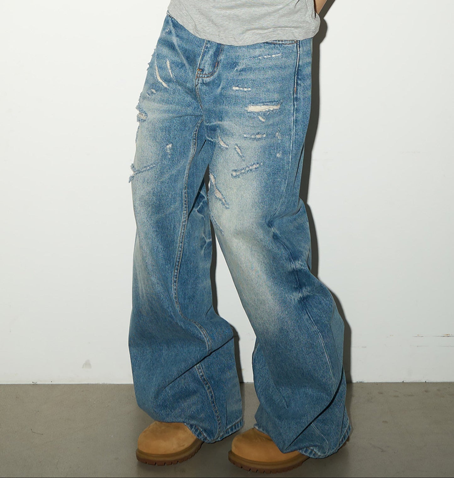 Washed Damage Fade Straight Denim Jeans NA9209