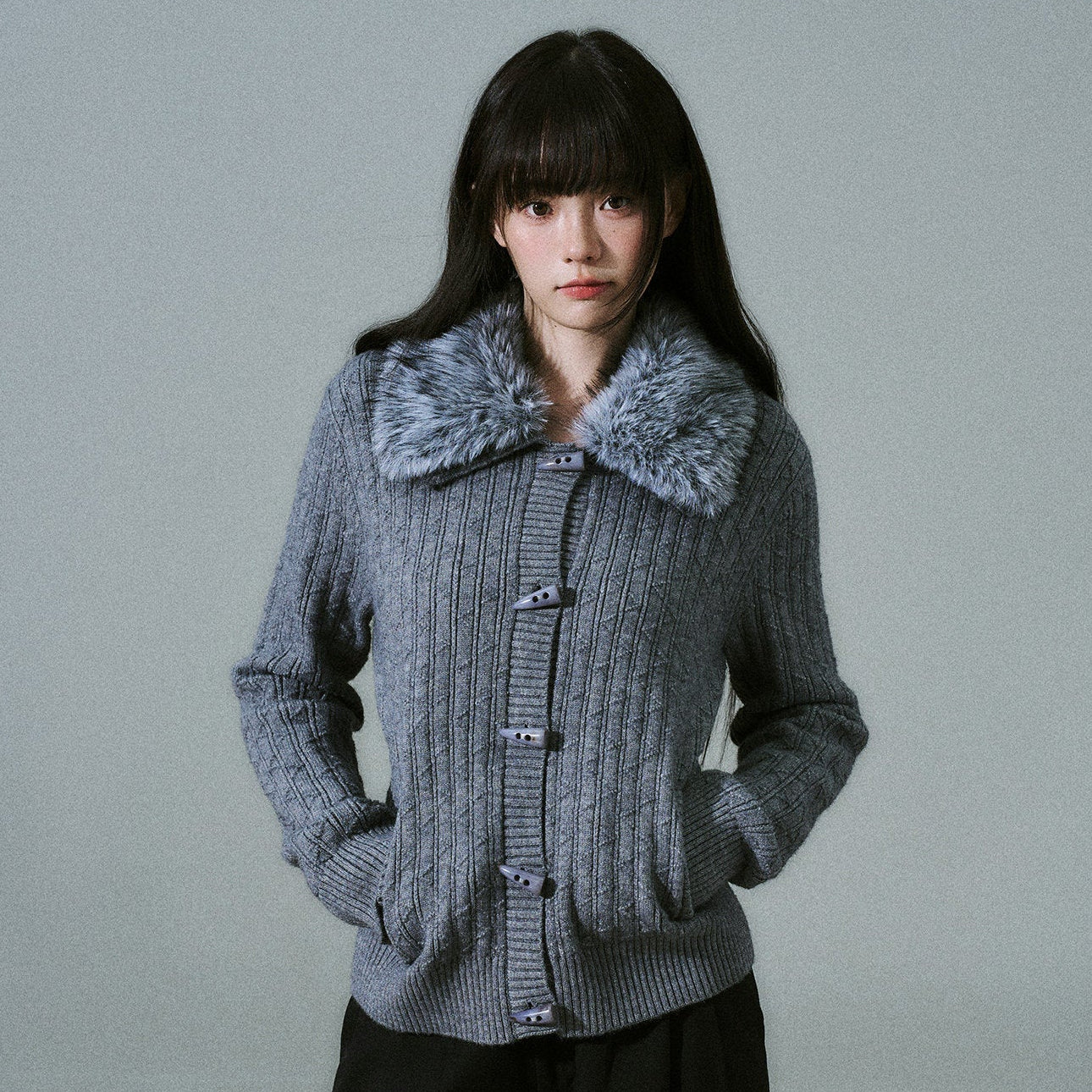 Slim Detachable Fur Collar Horn Button Sweater Jacket NA8790