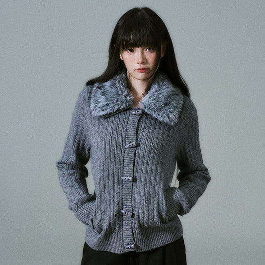 Slim Detachable Fur Collar Horn Button Sweater Jacket NA8790