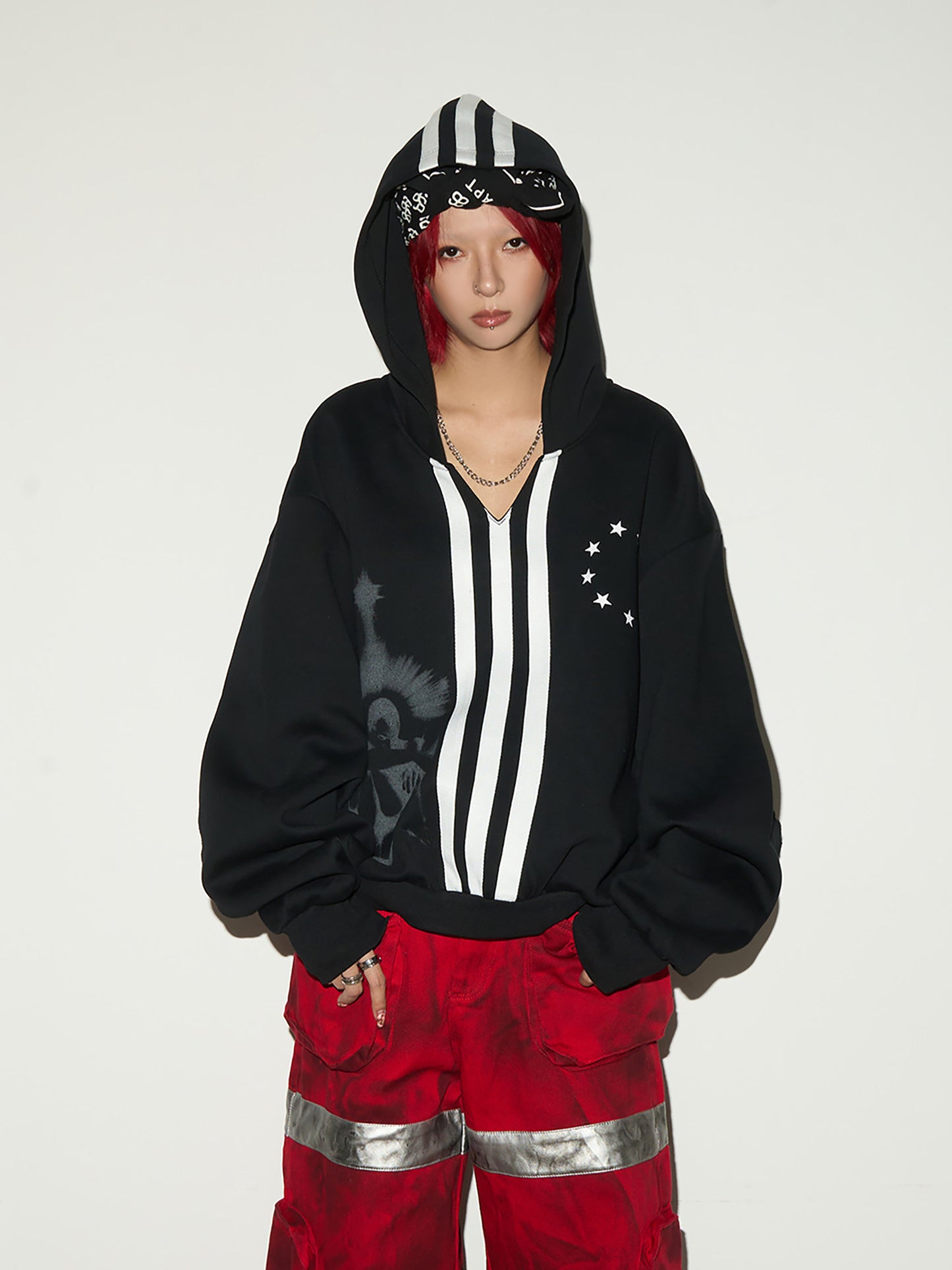 Short V-neck Pullover Hoodie NA9042