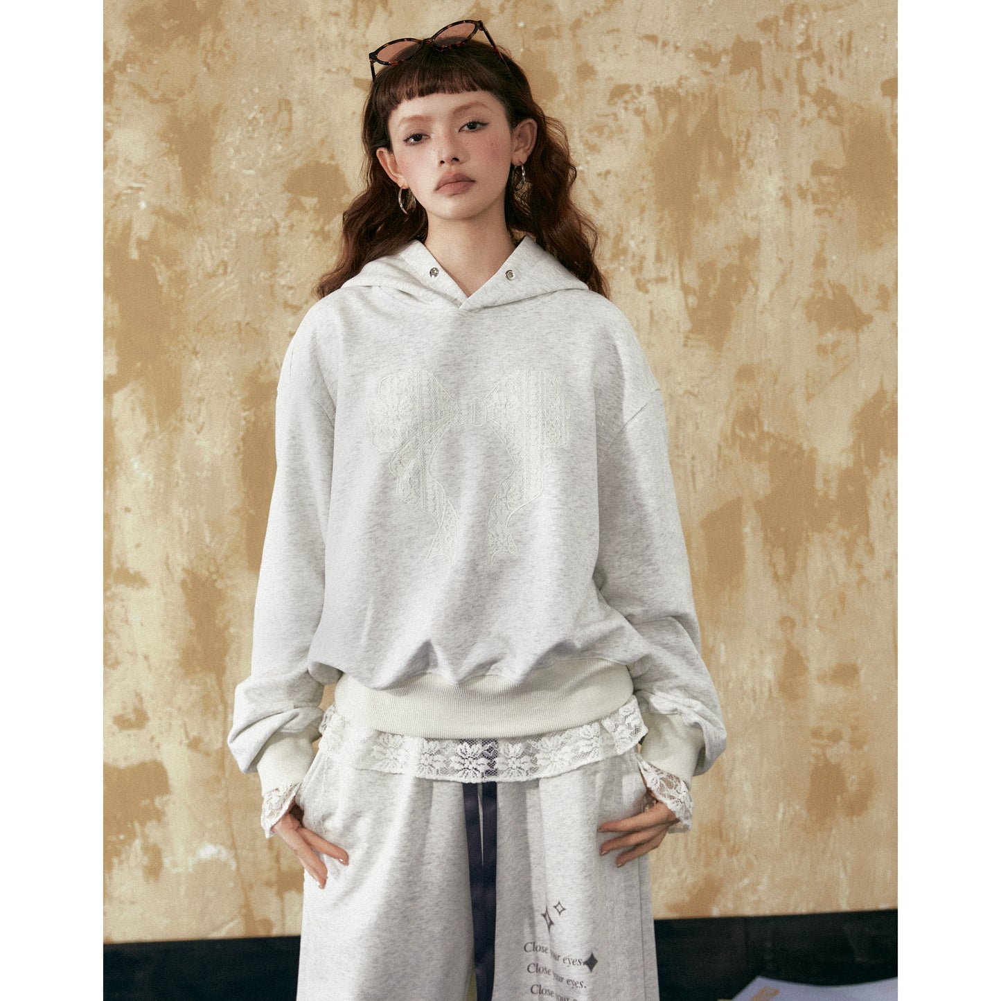 Ribbon Lace Patched Oversized Hoodie NA2461