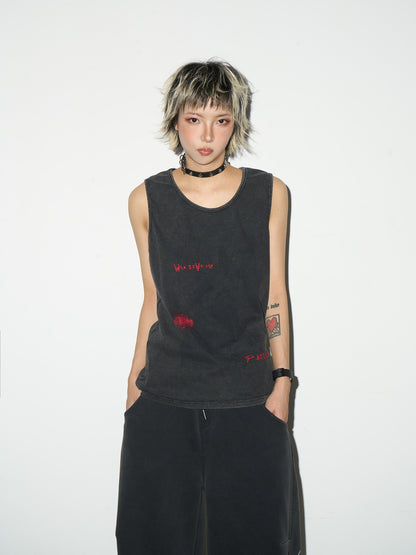 Letter Graffiti Round Neck Sleeveless Tank Top NA9076