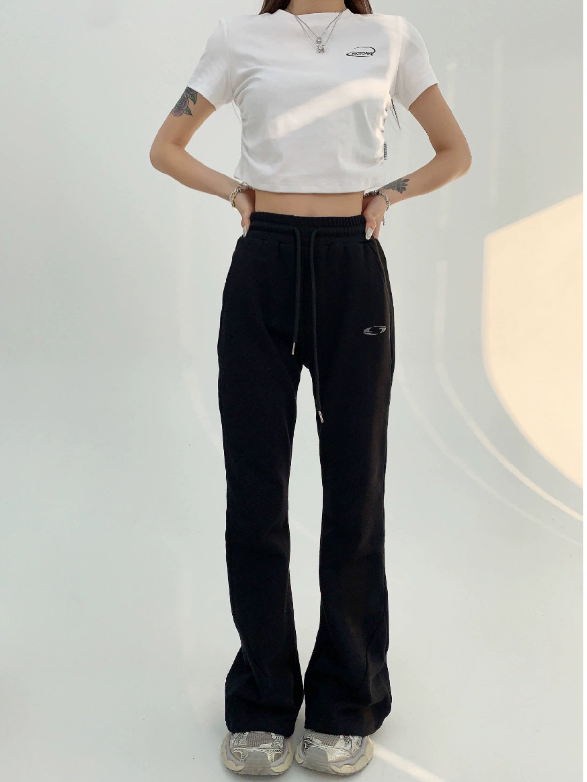 Embroidery Flare Sweatpants NA2834