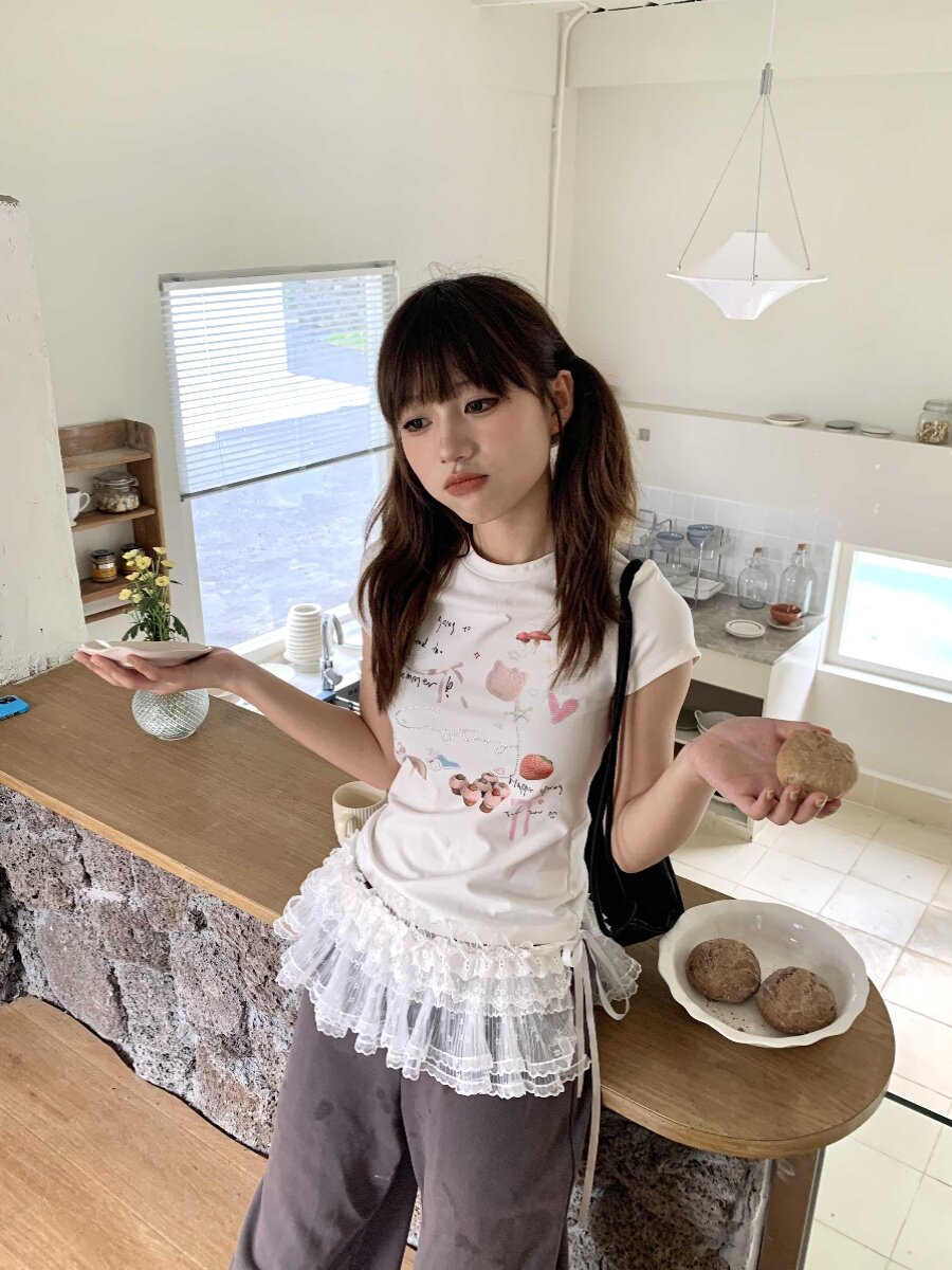 Graphic Rhinestone Short Sleeve T-Shirt NA9283