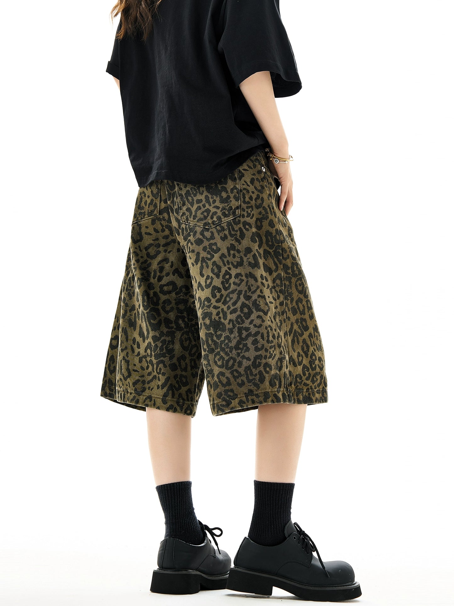 Leopard Print Washed Denim Shorts NA3115