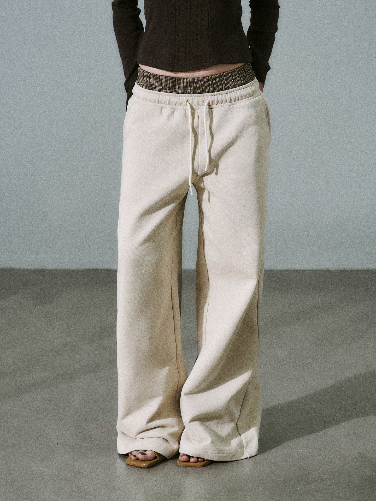 Fake Fur Hooded Zip-Up Jacket & Seatpants Setup NA8846