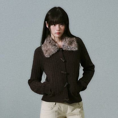 Slim Detachable Fur Collar Horn Button Sweater Jacket NA8790