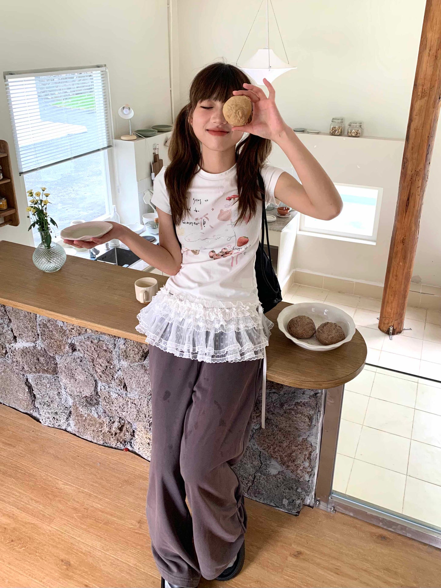Graphic Rhinestone Short Sleeve T-Shirt NA9283